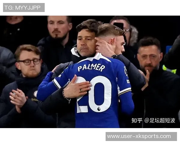 公交司机穿利物浦球衣遭切尔西球迷围攻后被解雇引发热议