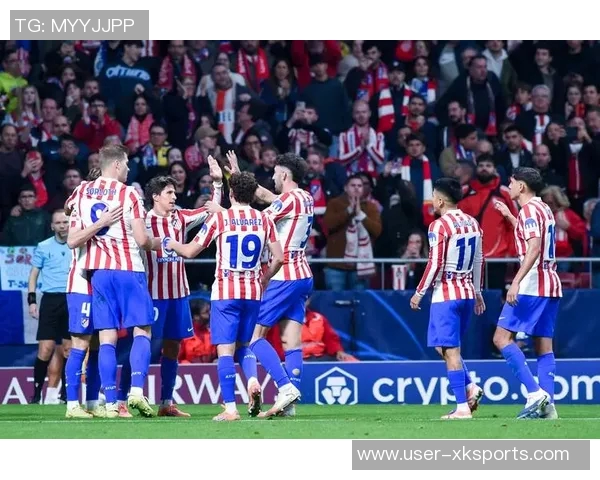 西汉姆联引援圣吉罗斯前锋戴维前景不明球员渴望留在欧冠舞台